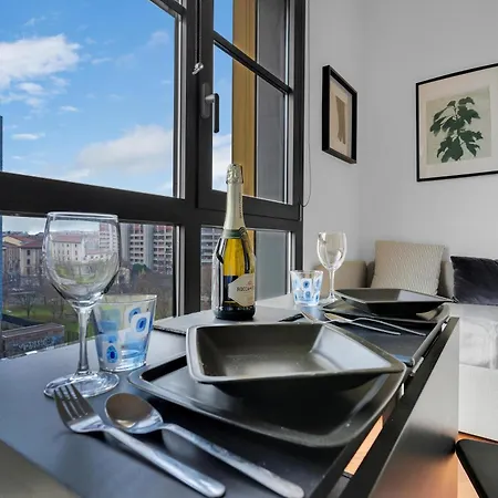 Sa28 -porta Romana- Luxury With View- Apartamento Milán